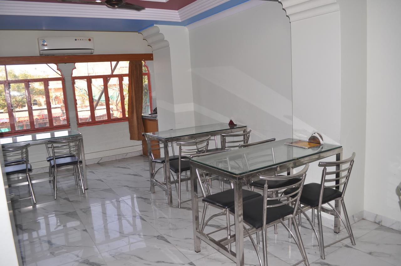 Simla Hotel Jaipur Exterior photo